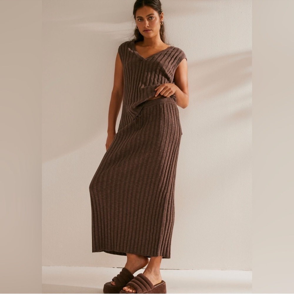 Free People Veda Sweater Skirt & Vest Set Chocolate Brown - Picture 2 of 10
